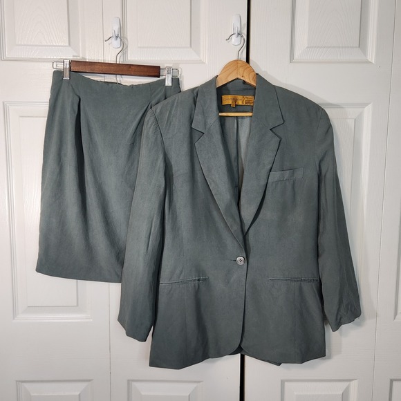 Classiques Entier Dresses & Skirts - Vintage Classiques Entier Petites Silk Skirt Suit Set Sage Green Grey Size SM/LG